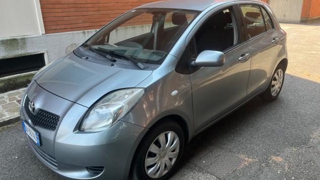 Toyota Yaris 1.0 5 porte Sol - Foto 6