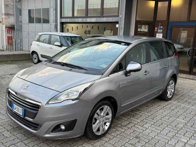 Peugeot 5008 7 posti GARANZIA COMPLETA 1.6 HDi 115CV