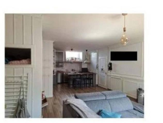 Immobile in asta di 196 m² con più di 5 locali e box auto in vendita a Marino - Foto 3