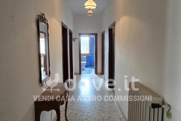 Appartamento di 125 m² con 4 locali e box auto in vendita a Sarteano - Foto 6