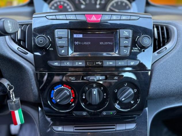 LANCIA Ypsilon 1.0 FireFly 5 porte S&S Hybrid Ecochic Silver rif. 23987550 - Foto 8