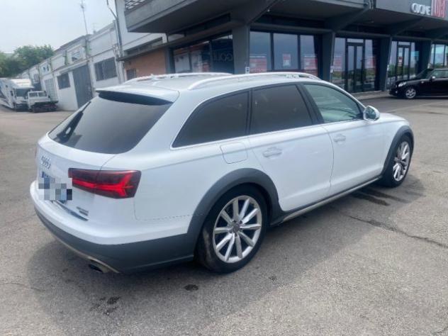 AUDI A6 allroad 3.0 TDI 218 CV S tronic Business Plus rif. 24112427 - Foto 5