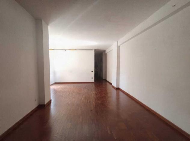 Appartamento in Via Medaglie d'Oro - Foto 3
