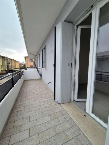 V005396 - ESCLUSIVO QUADRILOCALE CON TERRAZZO ABITABILE E GARAGE DOPPIO ! - Foto 17