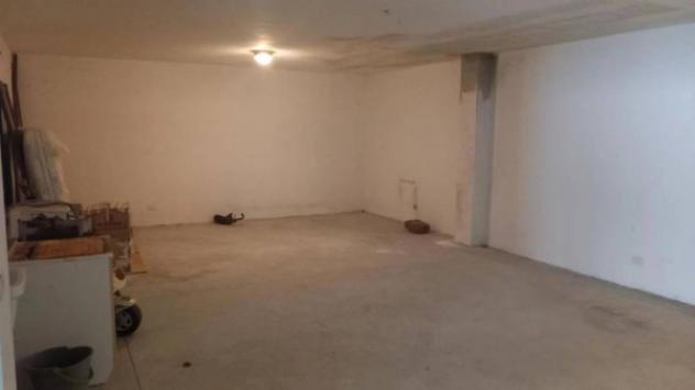 Immobile in asta di 113 m² con più di 5 locali e box auto in vendita a Viterbo - Foto 7
