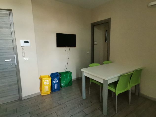 1 POSTO LETTO FEMMINILE IN DOPPIA- NO AGENZIA - Foto 3