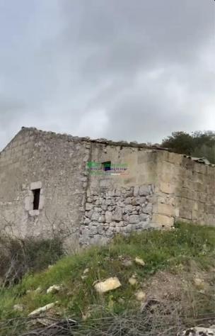 Rif:2527 - Terreno agricolo con accatastamenti rurali in Contrada Crocilla – Comiso (RG) - Foto 10