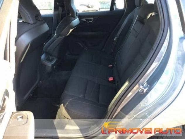 VOLVO V60 D3 Geartronic Business rif. 19105316 - Foto 3