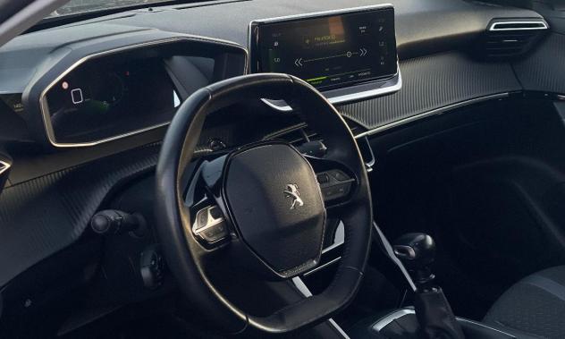 PEUGEOT 2008 BlueHDi 100 S&S Allure - Foto 6