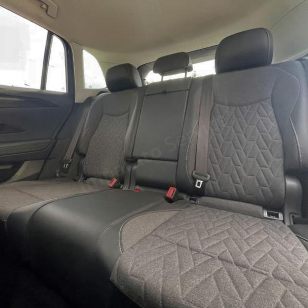 VOLKSWAGEN Tiguan 2.0 TDI 150 CV DSG Life rif. 24129983 - Foto 9