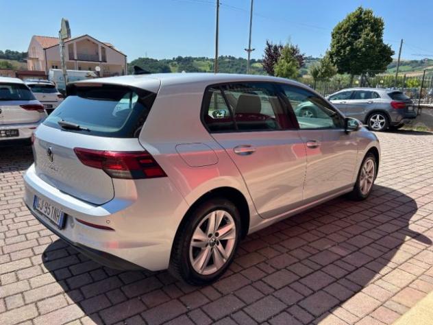 VOLKSWAGEN Golf 1.5 TGI DSG Life rif. 23910090 - Foto 3