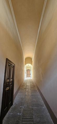Elegante bilocale in contesto storico in zona Duomo!!! - Foto 3