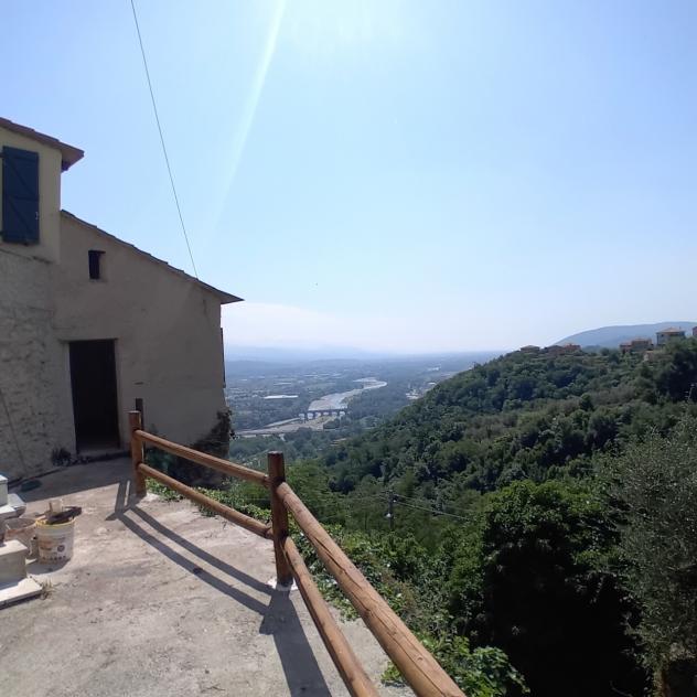Terratetto in vendita a Vezzano Ligure