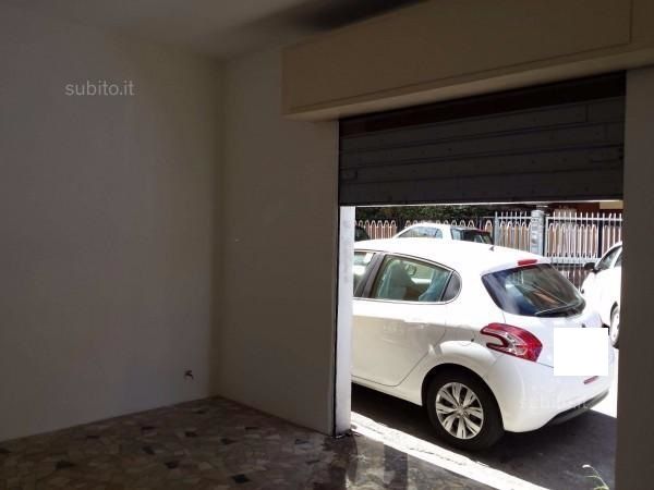 Negozio C1 zona Alessandrino Via delle Spighe - Foto 4
