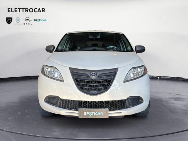 Lancia Ypsilon 1.2 69CV 5P GPL ECOCHIC ELEFANTINO - Foto 8