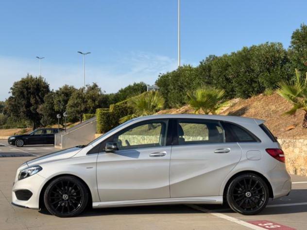 MERCEDES-BENZ B 200 D PREMIUM EDITION+PACK BLACK+F1+PELLE TOT+CARBONIO rif. 24226277 - Foto 4