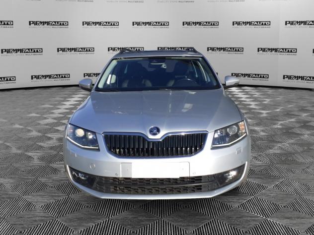 Škoda Octavia 2.0 TDI CR 150cv DSG Style - Foto 2