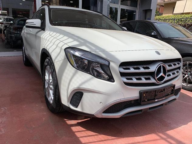Mercedes-Benz GLA 180 NAVI VETTURA AZIENDALE KM E TALIANDI CERTIFICATI - Foto 3
