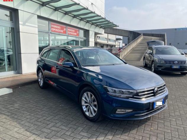 VOLKSWAGEN Passat Variant 2.0 TDI SCR 122 CV EVO DSG Business rif. 24077772 - Foto 3