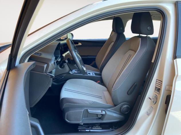 SEAT Leon 1.0 eTSI 81KW BUSINESS DSG - Foto 9
