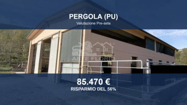 Immobile in asta di 327 m² in vendita a Pergola