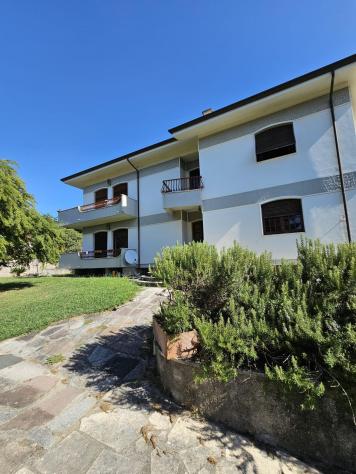 Appartamento in vendita a Sant'Antonio - Carrara 140 mq Rif: 1198817