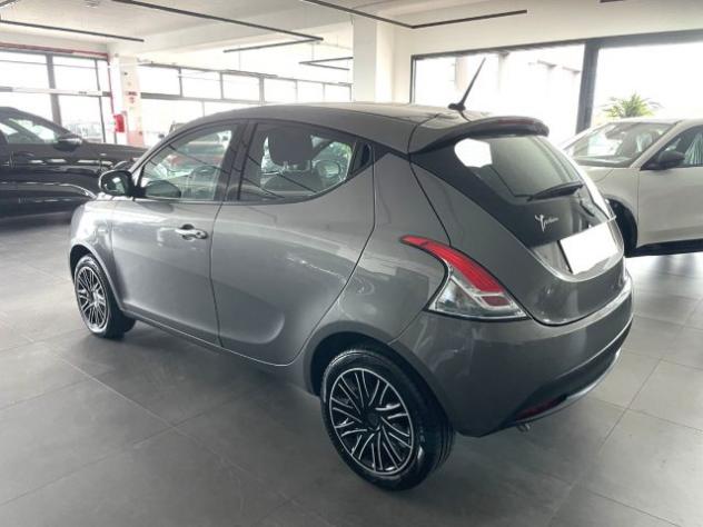 LANCIA Ypsilon 1.0 Hybrid Silver Plus rif. 24097662 - Foto 10