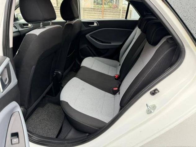 HYUNDAI i20 1.4 CRDi 5 porte EURO 6 rif. 24008273 - Foto 9