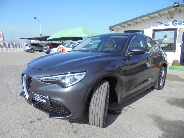 Alfa Romeo Stelvio 2.2 Turbodiesel 210 CV AT8 Q4 Executive - Foto 7