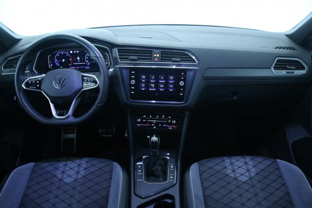 Volkswagen Tiguan 2.0 TDI SCR 110KW R-Line DSG Fari IQ.Light LED Matrix/R-Line "Black Style" Pack/Park Pilot - Foto 9