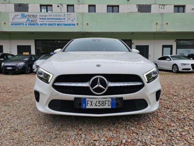 MERCEDES CLASSE A 160d 2019 73.000km GARANZ FINANZ - Foto 2