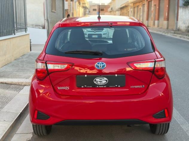 TOYOTA Yaris 1.5 Hybrid Cool rif. 23980738 - Foto 4