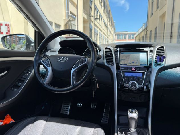 HYUNDAI I30 2A SERIE anno 2014 - Foto 9