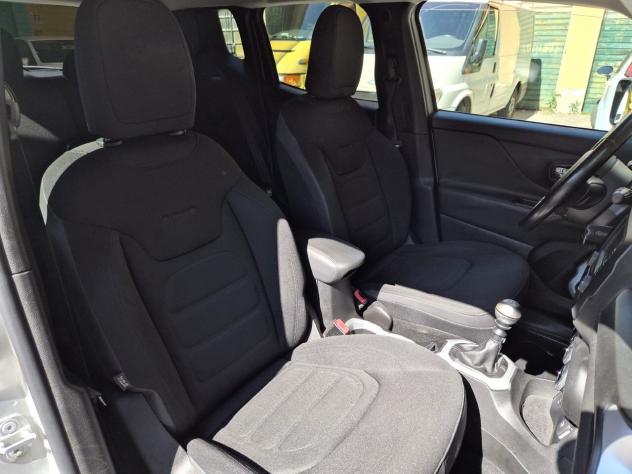 Jeep Renegade 2.0 Mjet 4X4 Limited 140cv 4WD - Foto 10