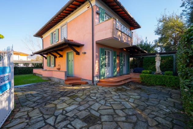 Villa in vendita a Forte dei Marmi 210 mq Rif: 1352473 - Foto 3