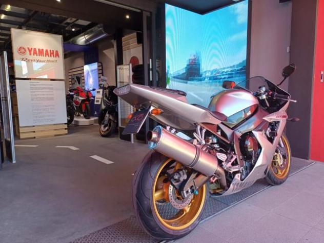YAMAHA YZF R1 my 03 - Foto 4