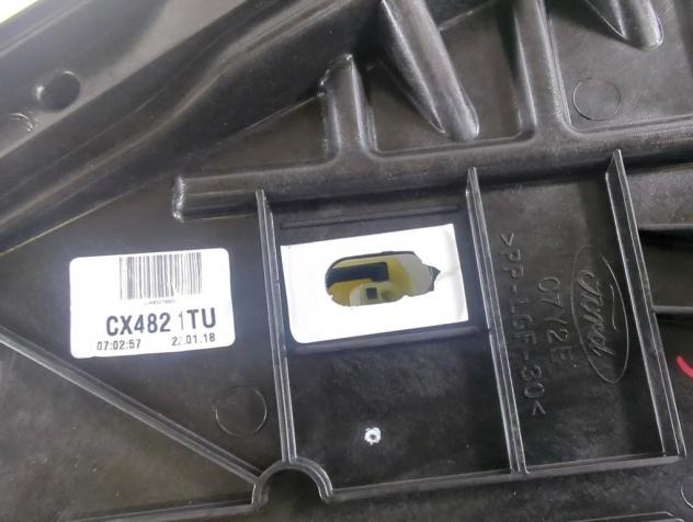 2651315 MOTORINO MECCANISMO ALZA-VETRO ALZA-CRISTALLO PORTA POSTERIORE SINISTRA FORD KUGA 2.5 I 4X4 112KW AUT 5P (2022) RICAMBIO USATO 2682158 0130822 - Foto 4