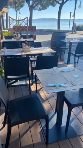 Sedie Tavoli HPL Varese Per Arredamento Bar Ristorante Pizzerie Interno Esterno - Foto 7