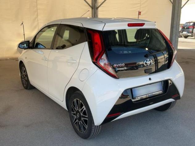 TOYOTA Aygo Connect 1.0 VVT-i 72 CV 5 porte x-play rif. 24181183 - Foto 6