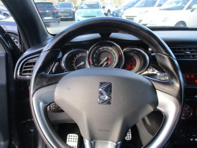 DS AUTOMOBILES DS 3 1.6 VTi 120 Just Black - Sensori/ClimaAuto rif. 23379243 - Foto 9