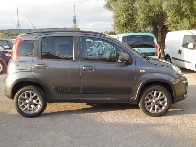 Fiat Panda 1.3 MJT 95 CV S&S 4x4 - Foto 8