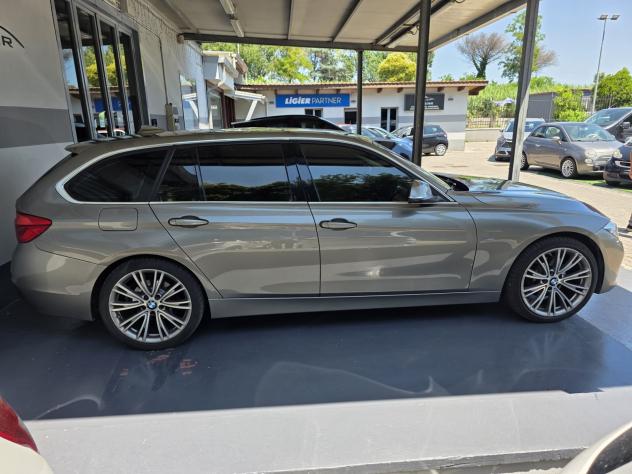 Bmw 320 320d xDrive Touring Luxury - Foto 10