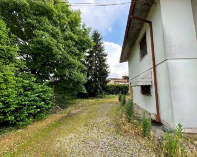 Immobile in asta di 404 m² con più di 5 locali e box auto in vendita a Gazzo - Foto 8