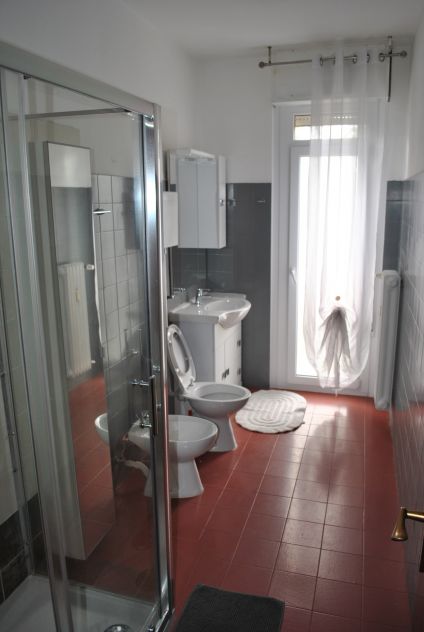 Affitto meravigliose stanze singole a partire da 350€ fino a 450€ più spese - Foto 9