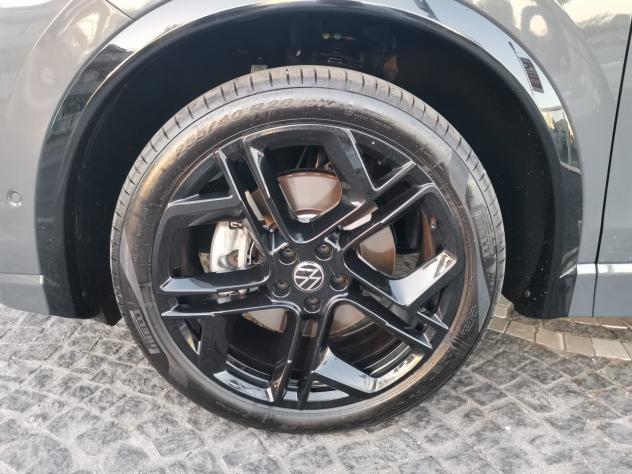 Volkswagen Tiguan 2.0 TDI 150 CV DSG R-Line Plus - Foto 10