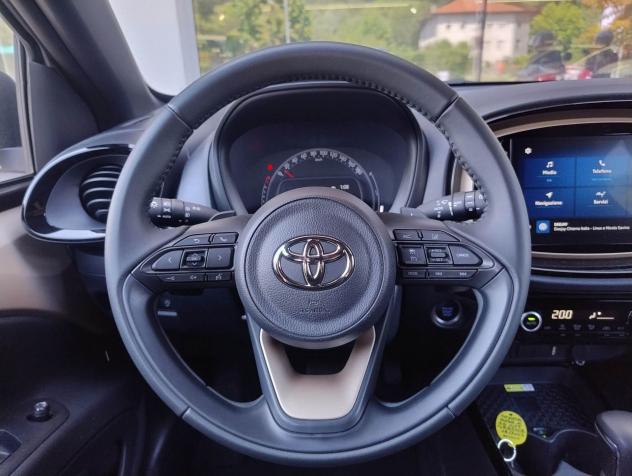 Toyota Aygo X 1.0B (72 CV) Lounge - Foto 7