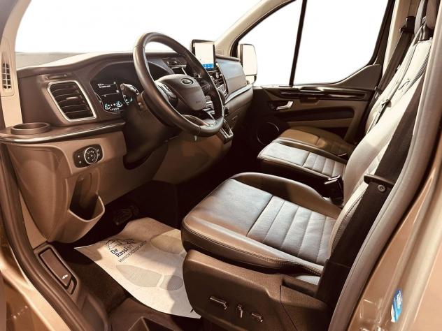 Ford Tourneo Custom Tourneo Custum 320 2.0 EcoBlue 130CV PC Titanium - Foto 7