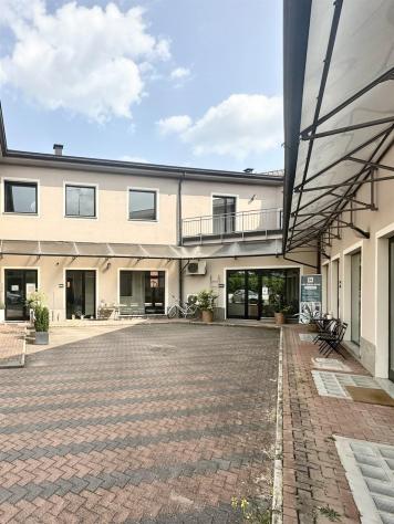 UFFICIO DI 125MQ A DUE PASSI DA PIAZZA SETTI - Foto 19