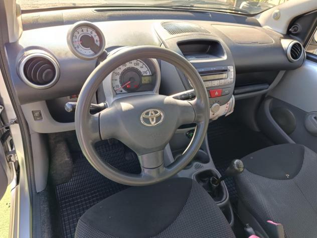 Toyota Aygo 1.0 12V VVT-i 5 porte 2009 - NEOPATENTATI - Foto 10