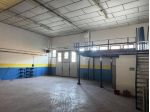 Locale commerciale, magazzino, capannone con vendita al dettaglio